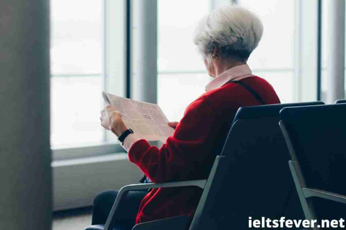 talk-about-an-old-person-you-know-and-respect-ielts-fever